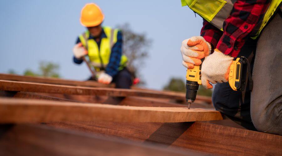 Professional gutter cleaning in Cyclone, PA